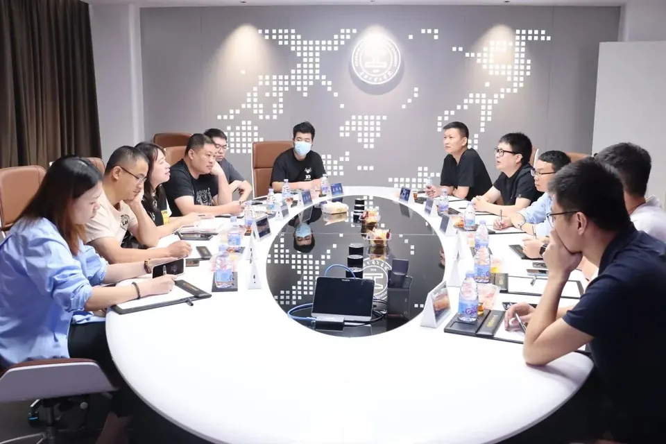 泉州数字研究院举办“赋能未来：关注青少年数字教育”专题沙龙研讨会